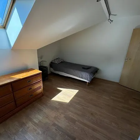 Apartment Spacious And Modern *