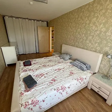 Spacious And Modern Korter *